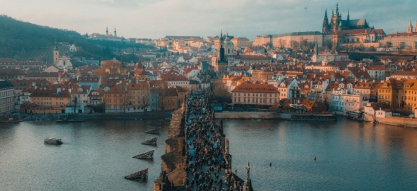 Туристический поток в Прагу сократился на 94%